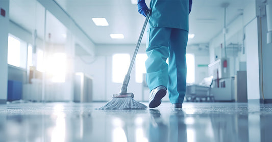 Berufsbekleidung für die Gebäudereinigung: Professionelle Lösungen zur Verbesserung der Sicherheit