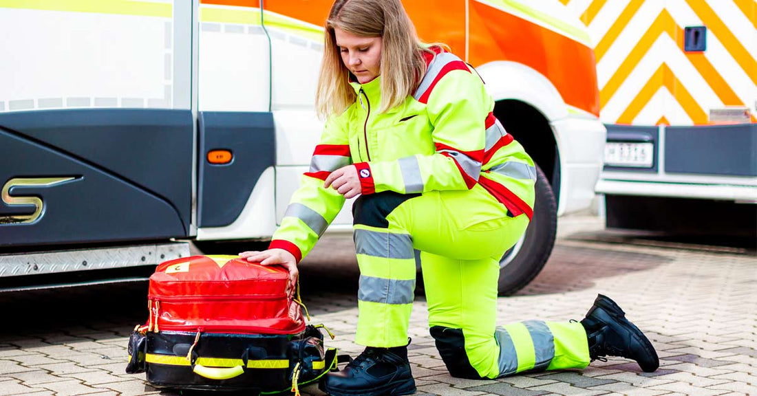 Découvrez les chaussures de sécurité certifiées ISO 16604 résistantes aux agents pathogènes transmis par le sang de Shoes For Crews
