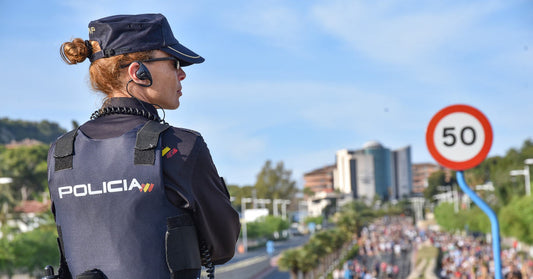 ¿Para qué se utilizan las botas tácticas en entornos policiales y de seguridad?