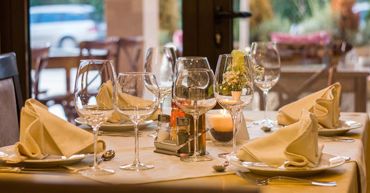 Du service français au service à l'anglaise, quel est le meilleur service pour votre restaurant ?