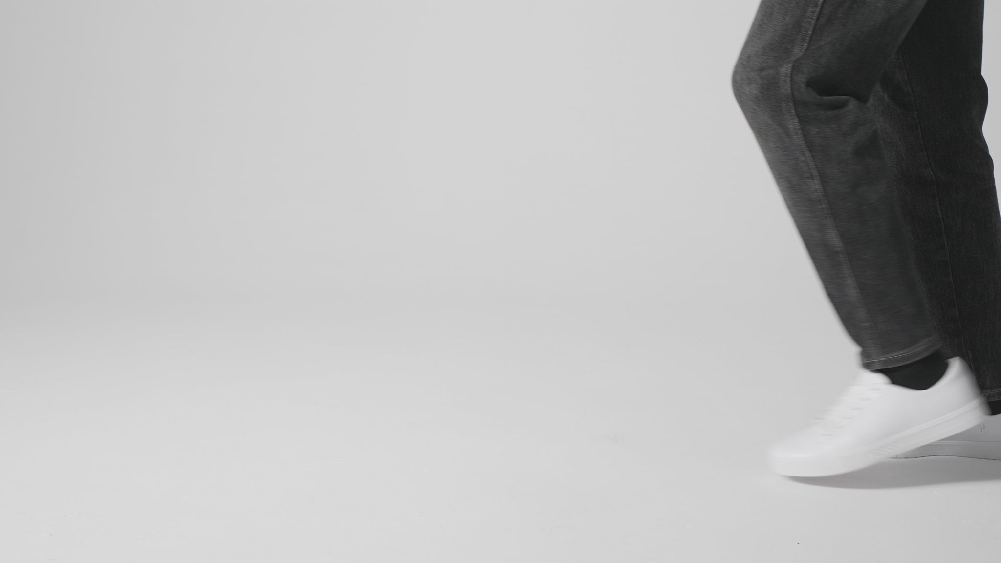 The Old School Low-Rider White from Shoes For Crews is a slip resistant lace-up designed to provide comfort throughout the day, product video.