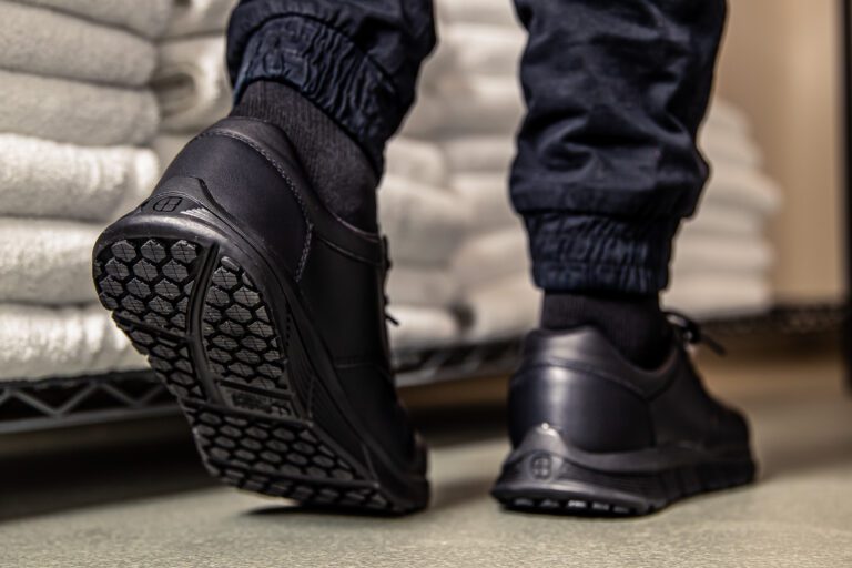 Hospitality & Restaurant Footwear Shoes For Crews